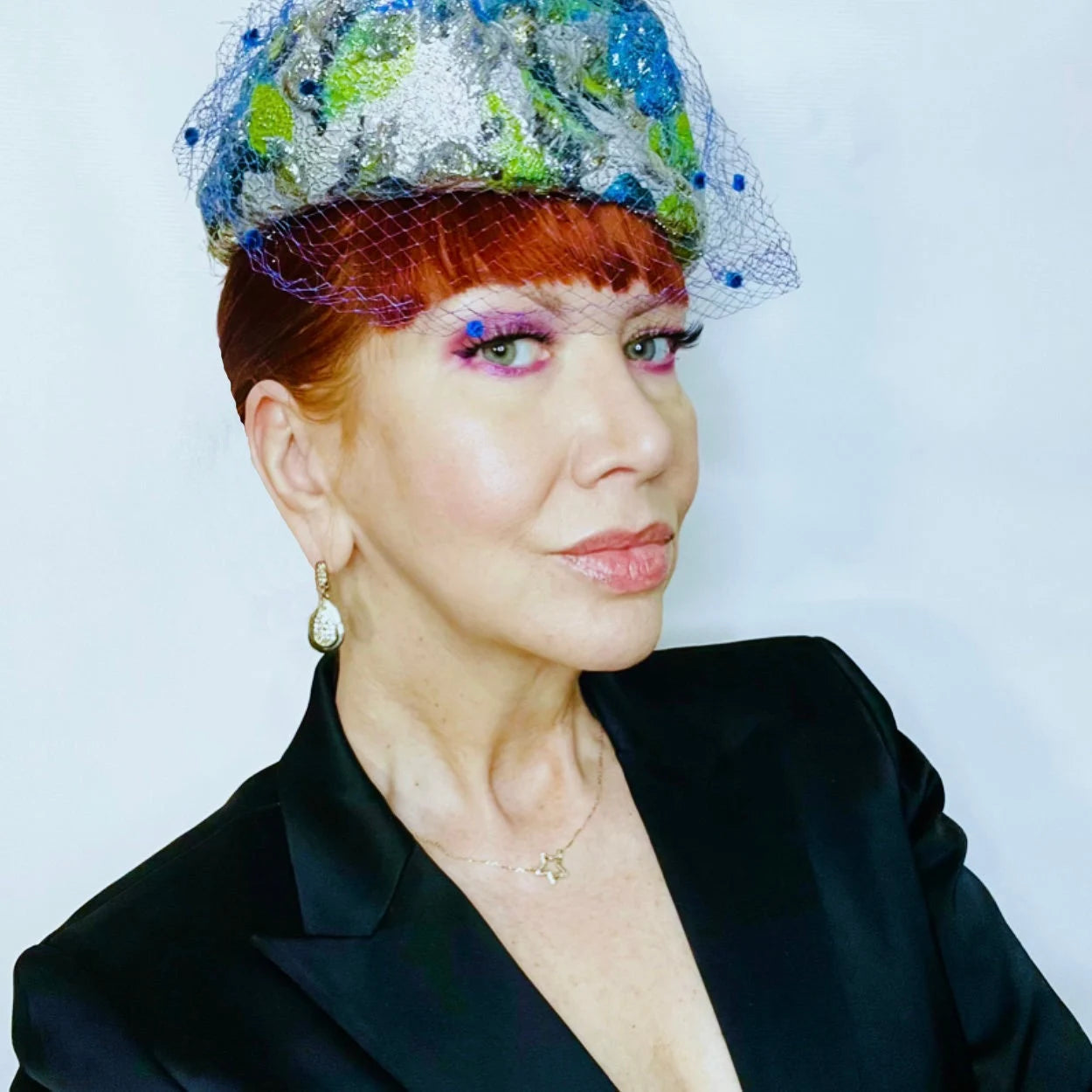Vintage 1950s Pillbox Hat With Blue Netting
