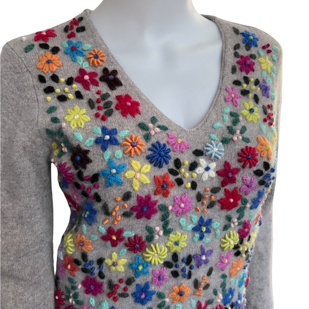 Vintage 1990s Talbots Floral Embroidered Lambswool Sweater