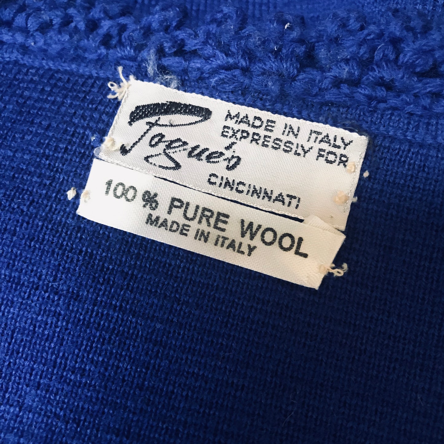 Vintage 1960s Pogue's Cincinnati Blue Knit Suit