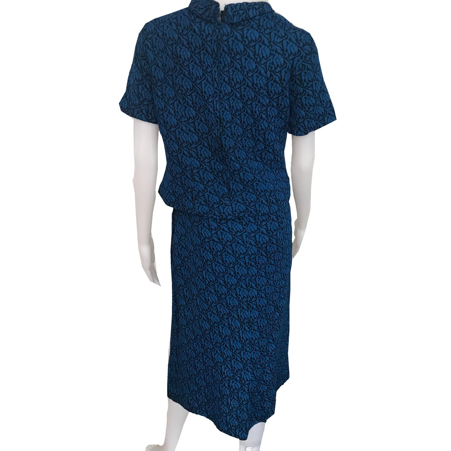 Vintage 1960s Jule-Wyn Floral Knit Top & Skirt Suit