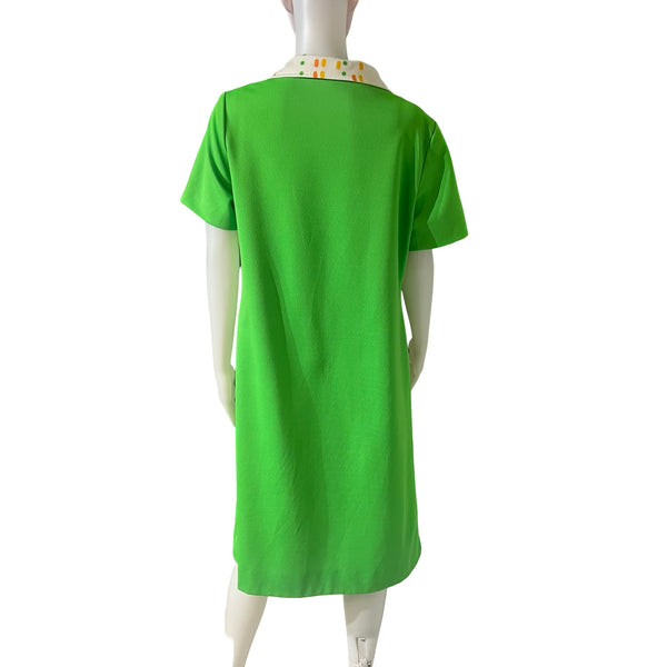 Vintage 1960s Kelly Green Flutterbye Mod Day Dress