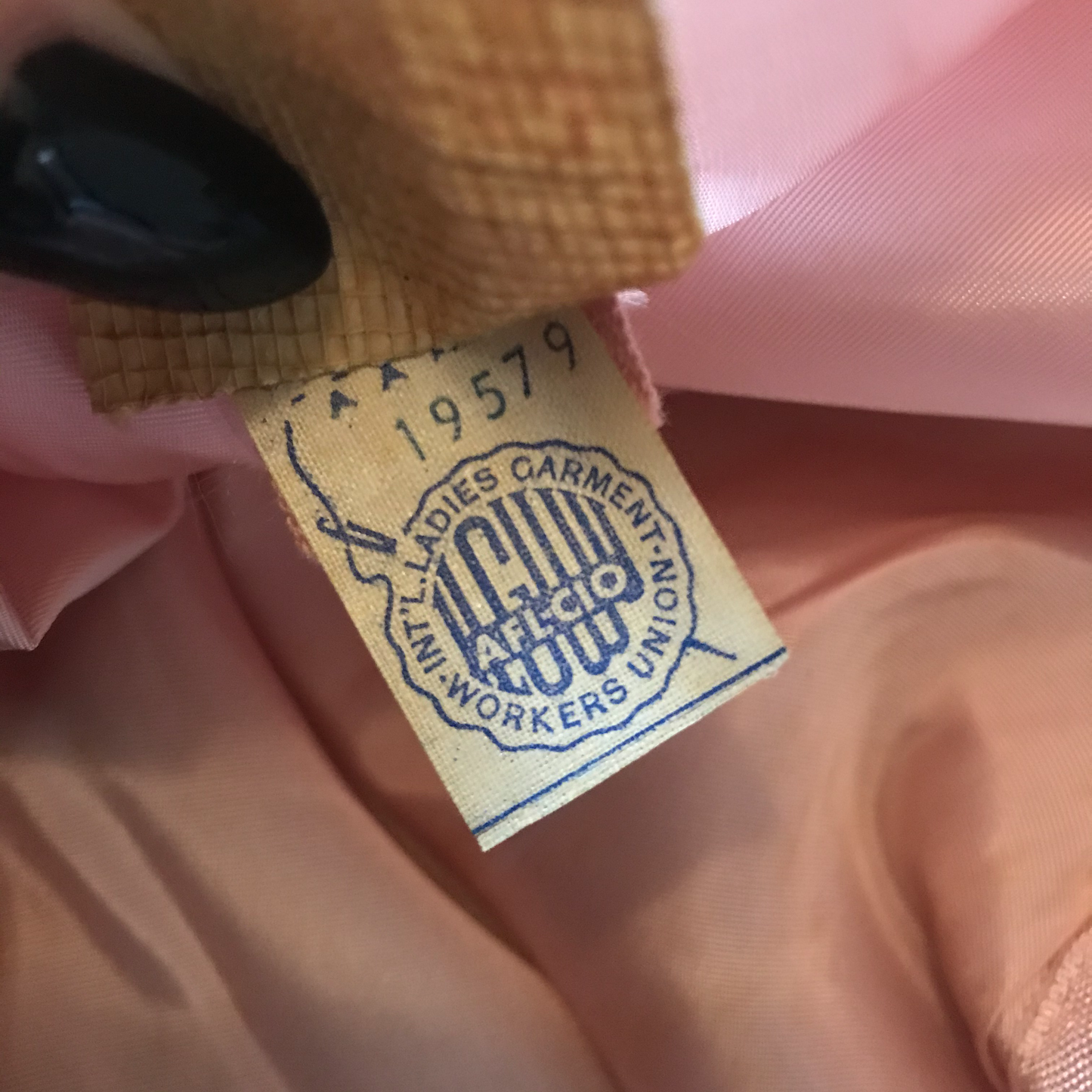 Vintage 1950s Pink Formal Fit-n-Flare Party Dress