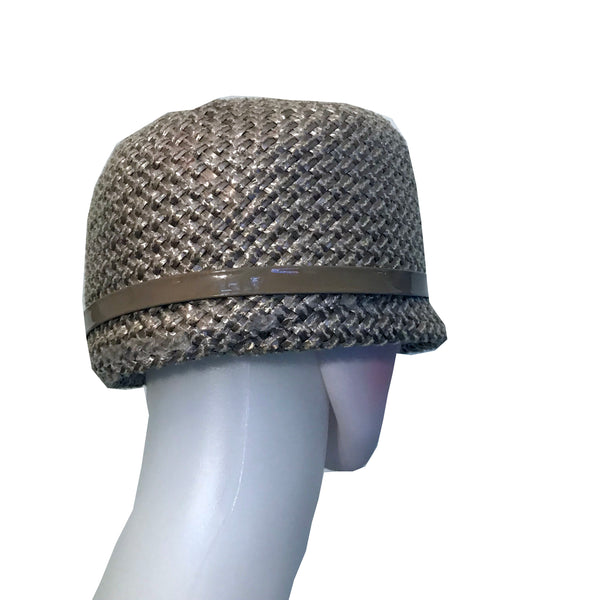 Vintage 1960s Woven Cloche Hat With Patent Bow