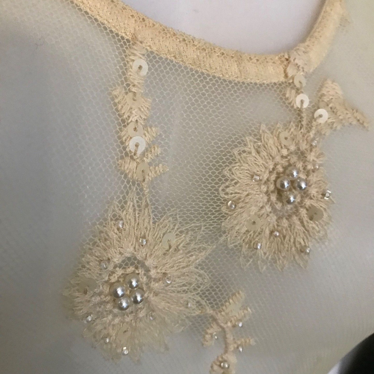 Vintage 1970s Off-White Lace Tank Top